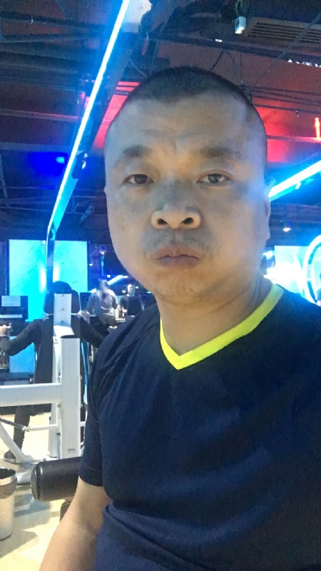 奋斗的第一张照片--泰宁交友网