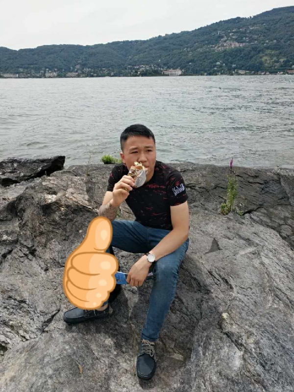 绚烂背后的平淡的第一张照片--泰宁交友网
