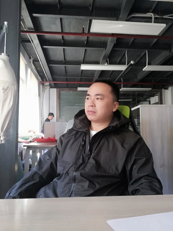 左眼皮跳跳的第一张照片--泰宁交友网
