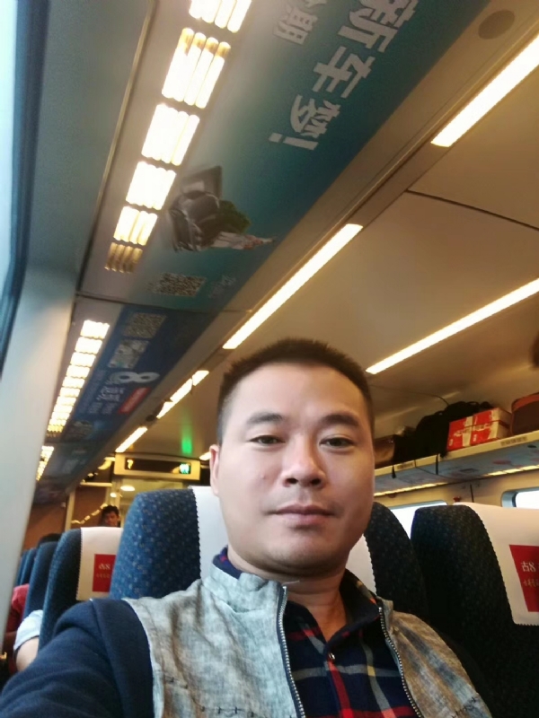 等爱的人的第一张照片--泰宁交友网
