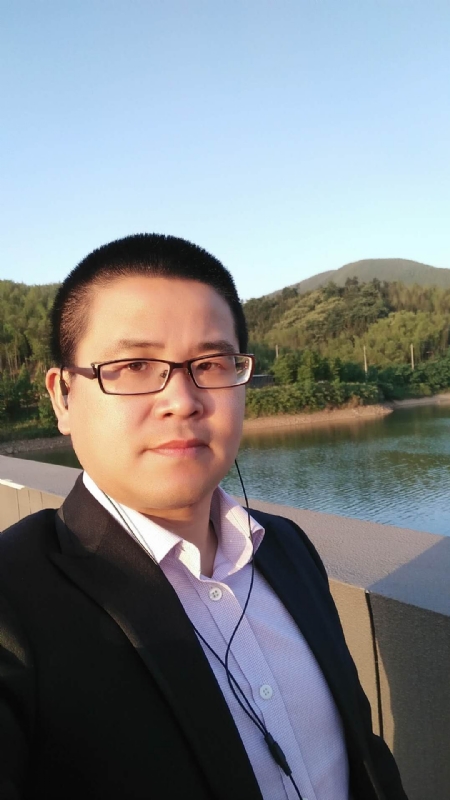 顾律师的第三张照片--泰宁交友网