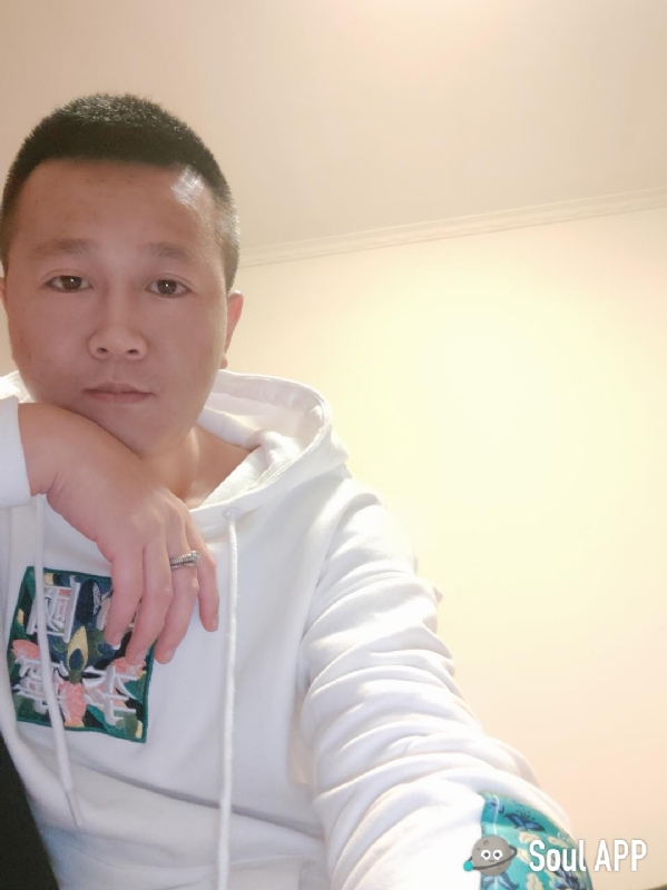 Away的第一张照片--泰宁交友网