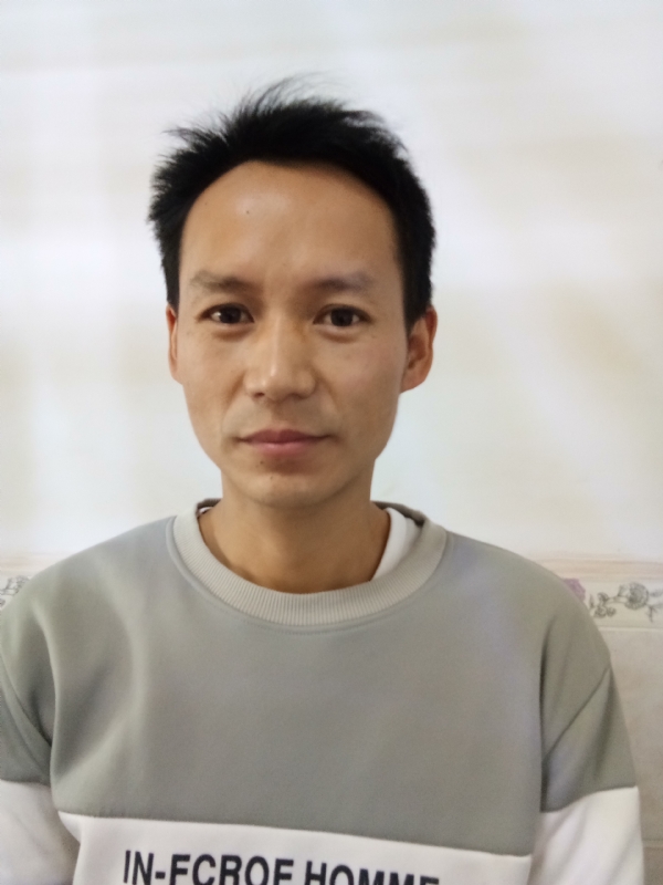 单亲爸爸的第一张照片--泰宁交友网