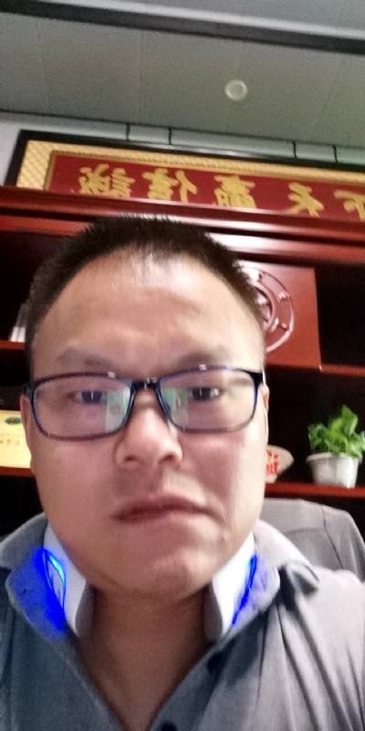 模具工匠的第一张照片--泰宁交友网