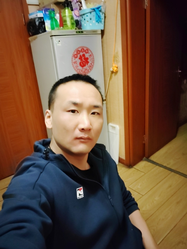 子昂的第一张照片--泰宁交友网