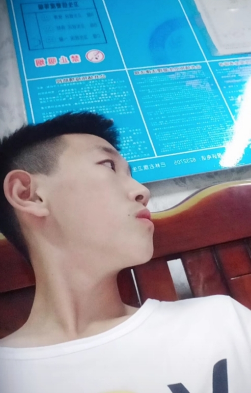 高一名的第一张照片--泰宁交友网