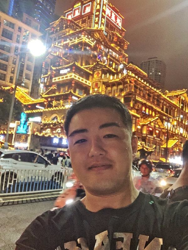 钢铁侠的第一张照片--泰宁交友网