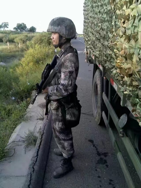 搬砖中的第一张照片--泰宁交友网