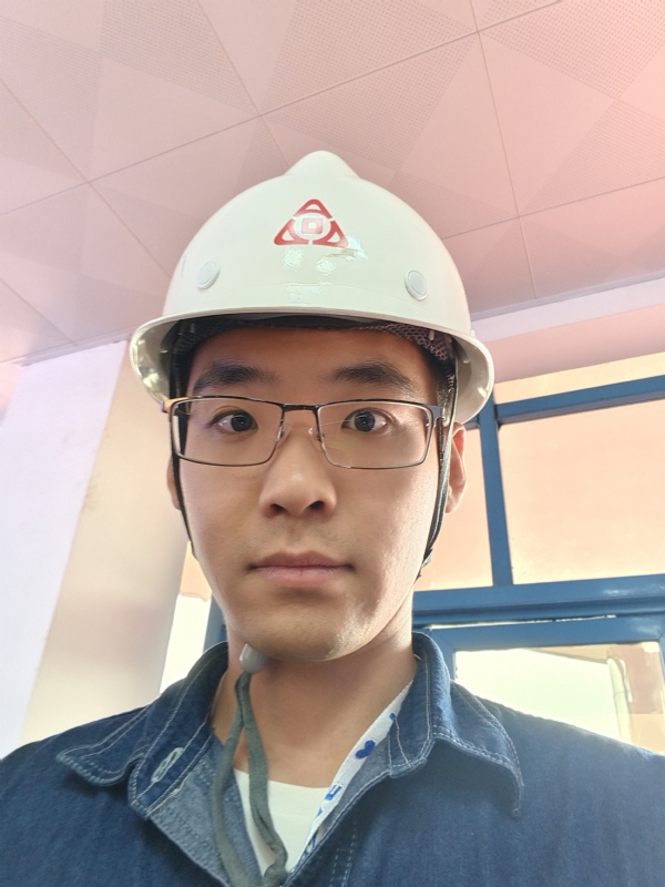 何鹏宇的第二张照片--泰宁交友网