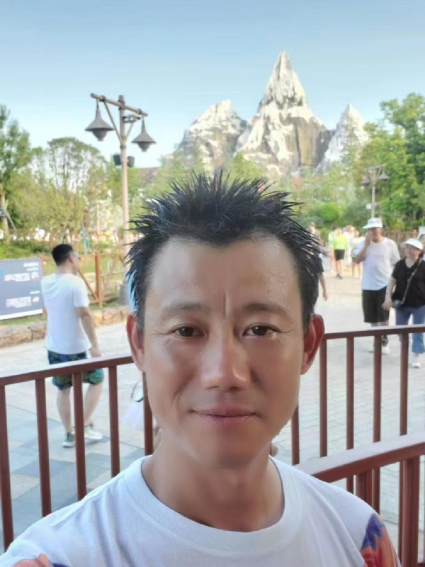 艾氏涂料博的第一张照片--泰宁交友网